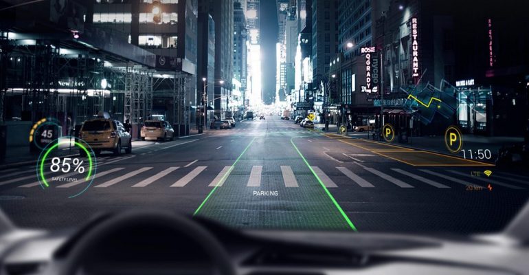 Holographic-AR-infotainment-for-self-driving-cars-4-e1506045722573